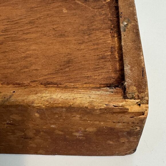 Vintage Primitive Wooden Lidded Trinket Box Plain - Picture 9 of 12